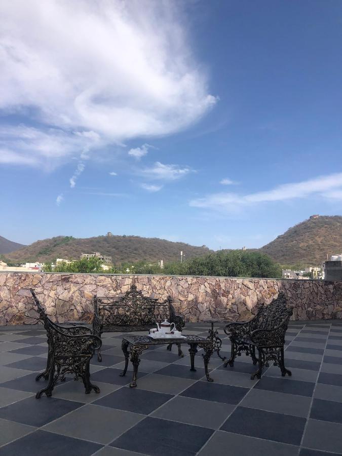 Jai Villa Homestay Ουνταϊπούρ Εξωτερικό φωτογραφία